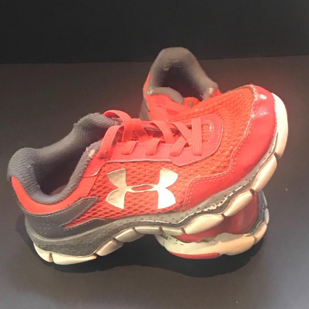 Boys Under Armour Athletic Shoes.